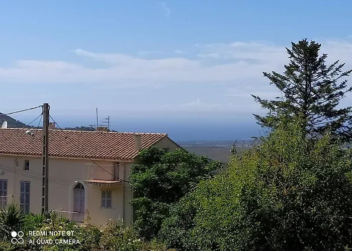 Duplex Avec Jardin, Proche Village